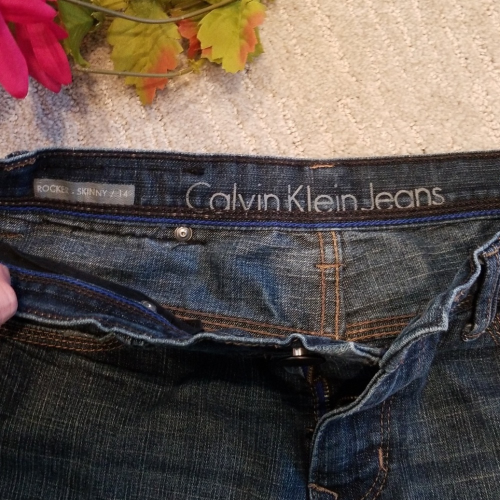 Calvin Klein distressed Rocker Skinnys - Picture 2 of 9